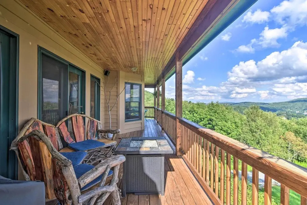 'high Gravity' Banner Elk Custom Chalet w/ Views!