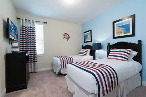 The Encore Club at Reunion - Eight Bedroom Home - EC029