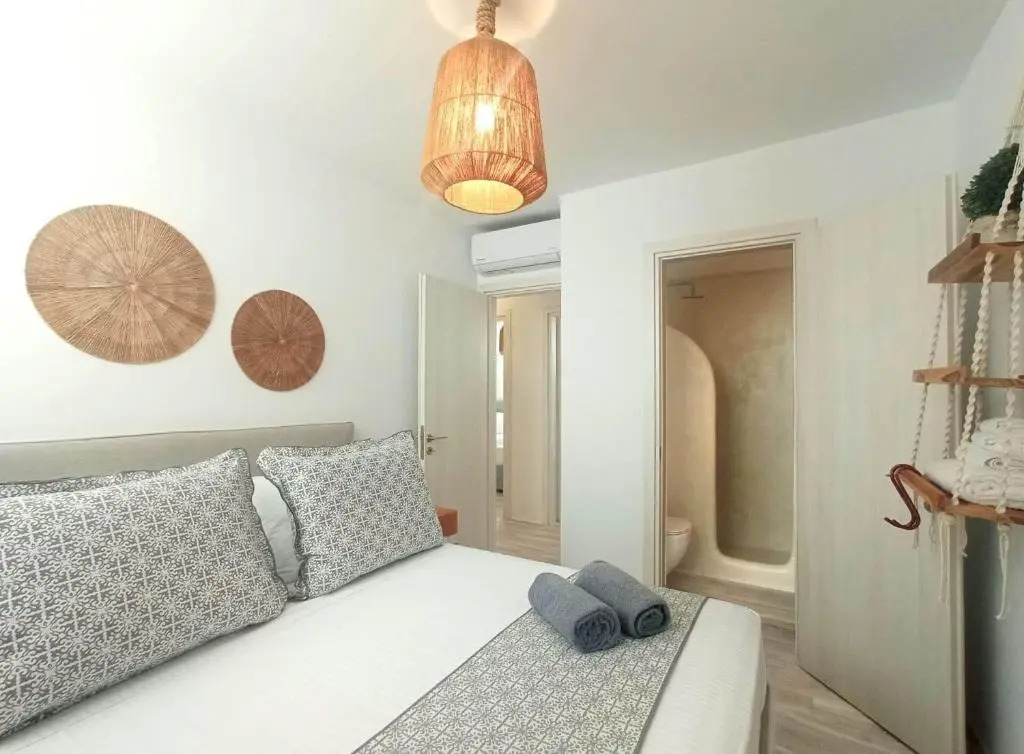Villa Mila, Agios Prokopios beach, by NaxosVibe