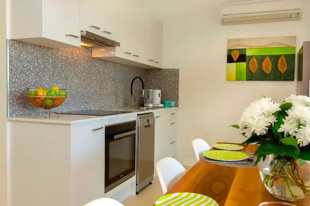 Adelphi Waterfront 2 Bedroom Ground Floor Home
