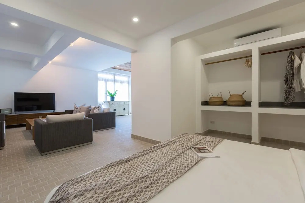 Papaya Studio