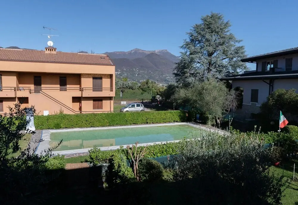 Susy With Pool - Lake View