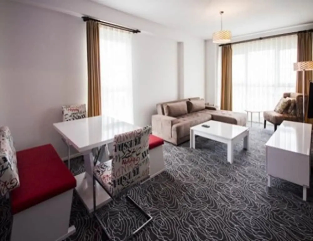 Live Suites