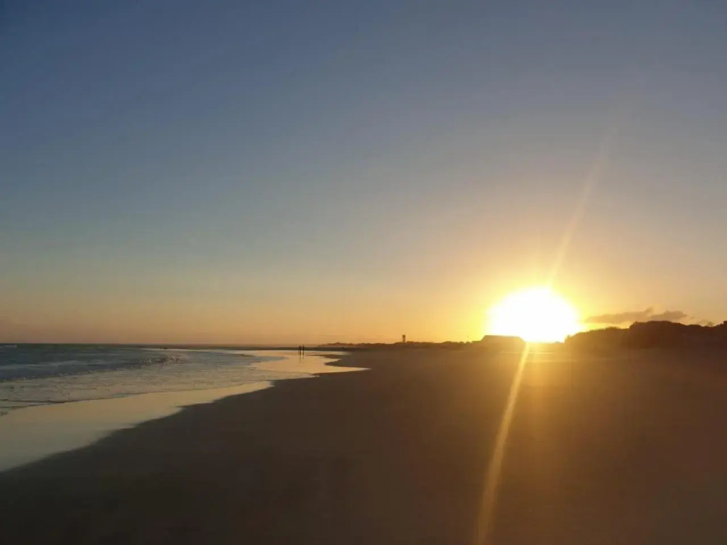 The Sparrow's Nest Beach-Front Self-catering