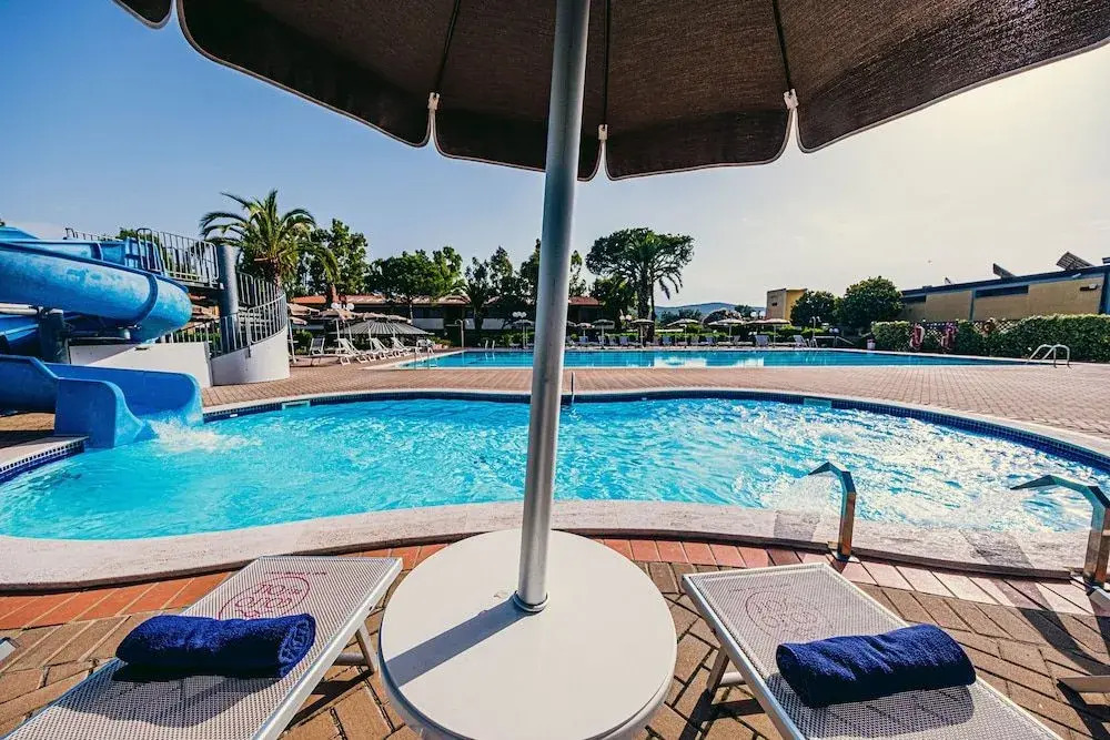 Golfo del Sole Hotel & Holiday Resort