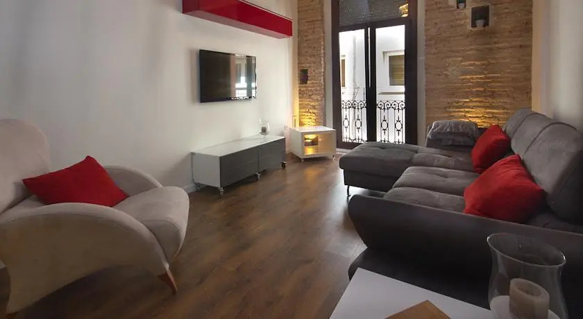 Total Valencia Elegance