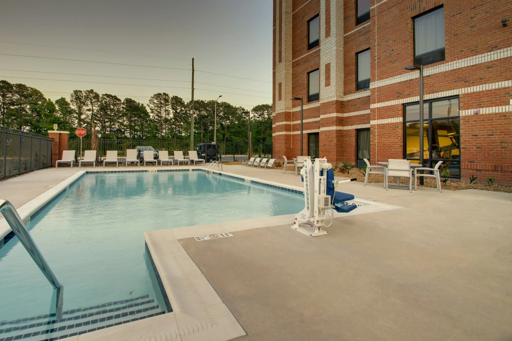 Hampton Inn Sneads Ferry Topsail Beach