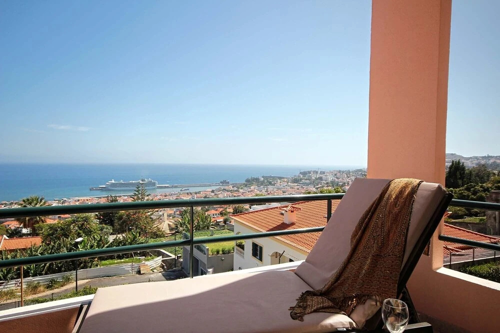 Vale Formoso Apartment