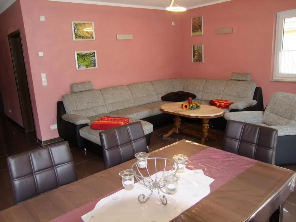 Ferienhaus "Kräuterhexe" mit Wasserbett 200x200cm