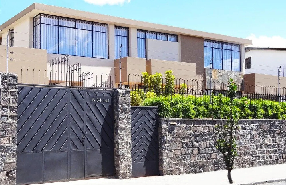 Mitz Suites Boutique