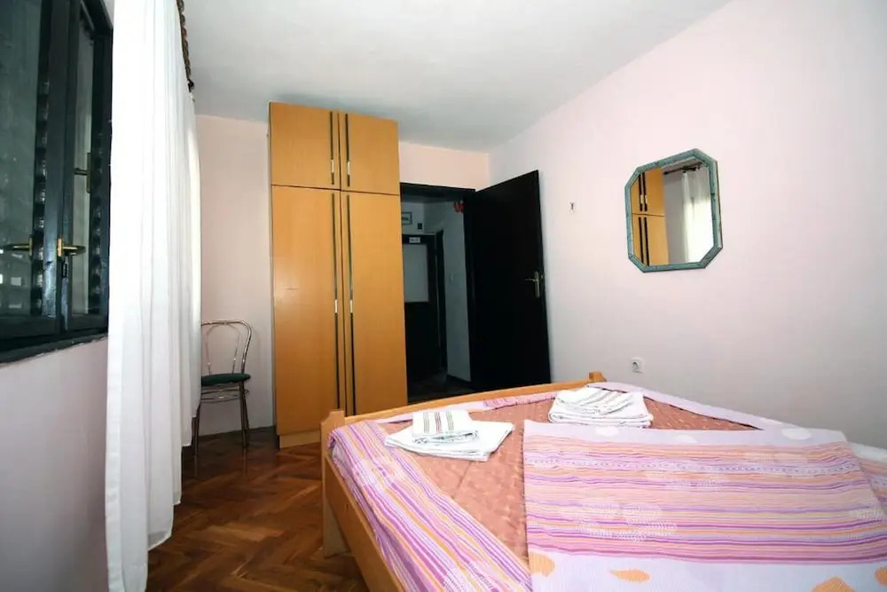 Holiday House Serov