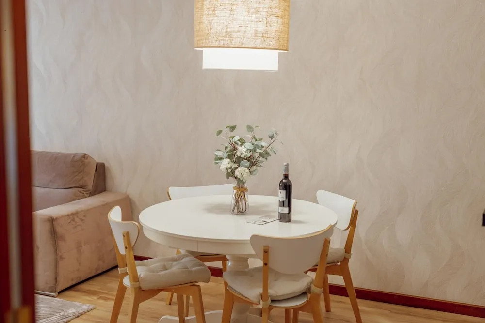 Matosinhos Center Premium Apartment by Vacationy