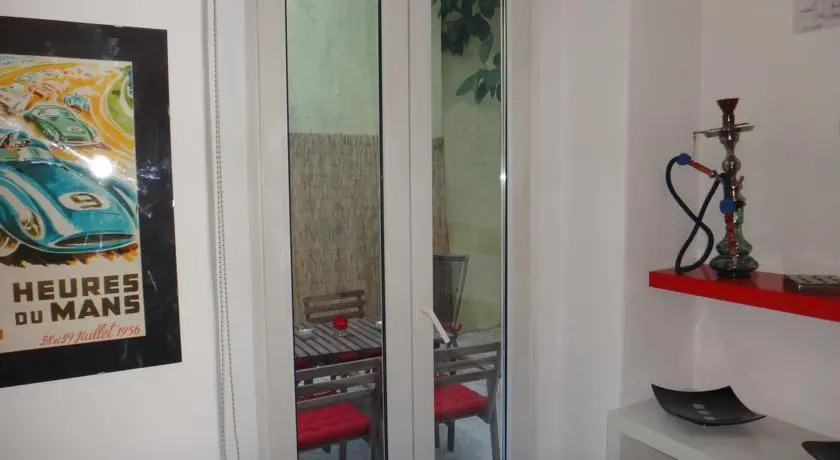 Fernandes Guest House
