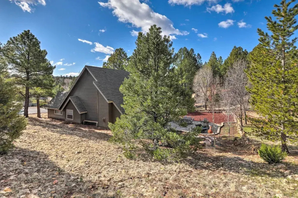 Family-friendly Flagstaff Home < 5 Mi to Downtown!