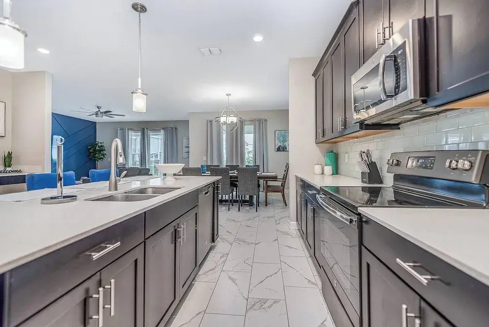 1565 Muligan Blvd, Davenport, 6 BED