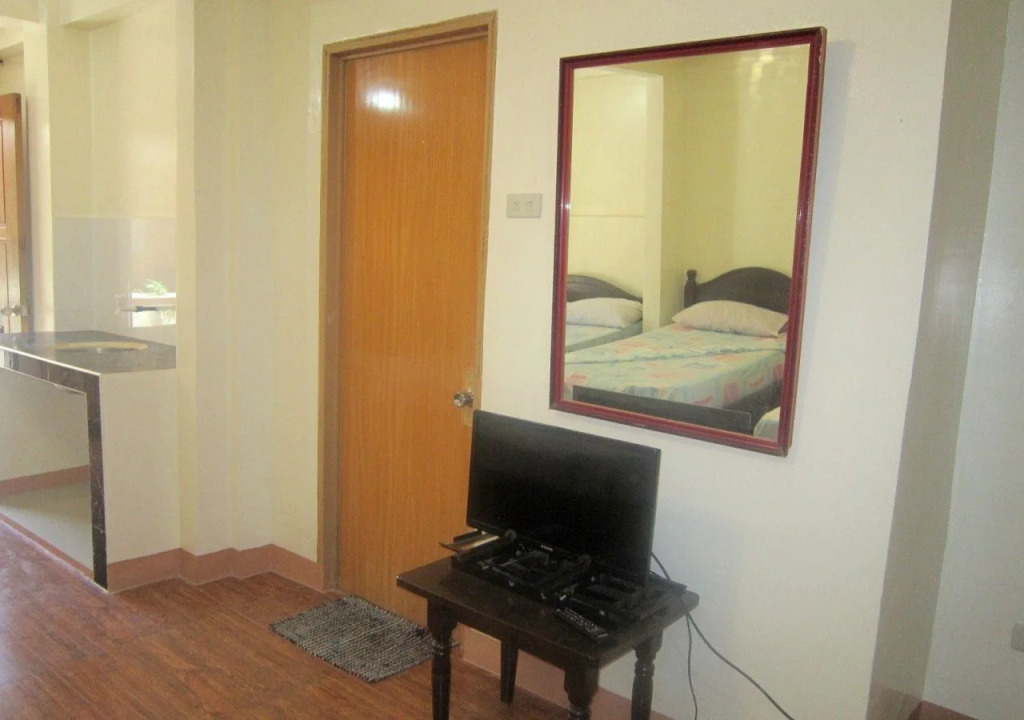 Sanders White Beach Resort