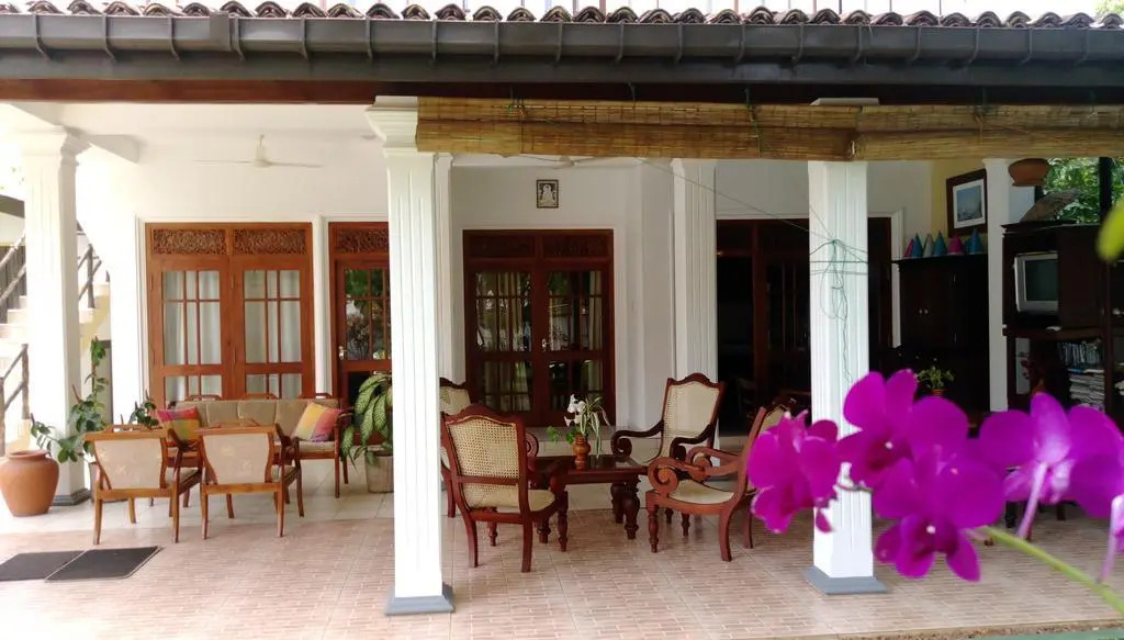 Surf Villa Hikkaduwa