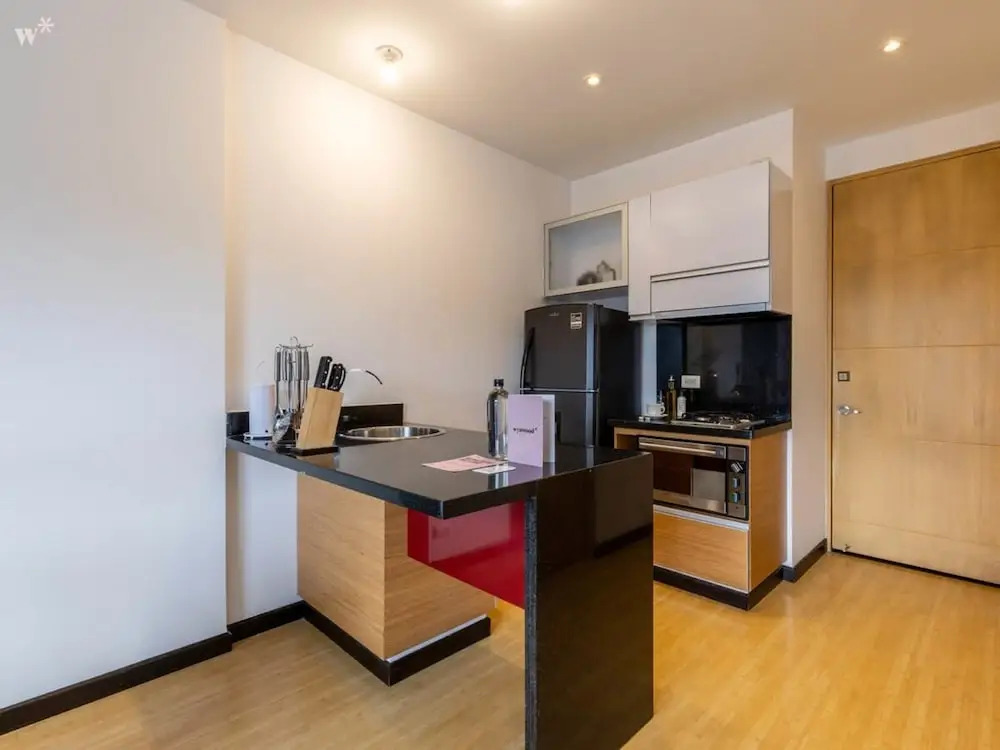 w Vibrant 1BR in Chico