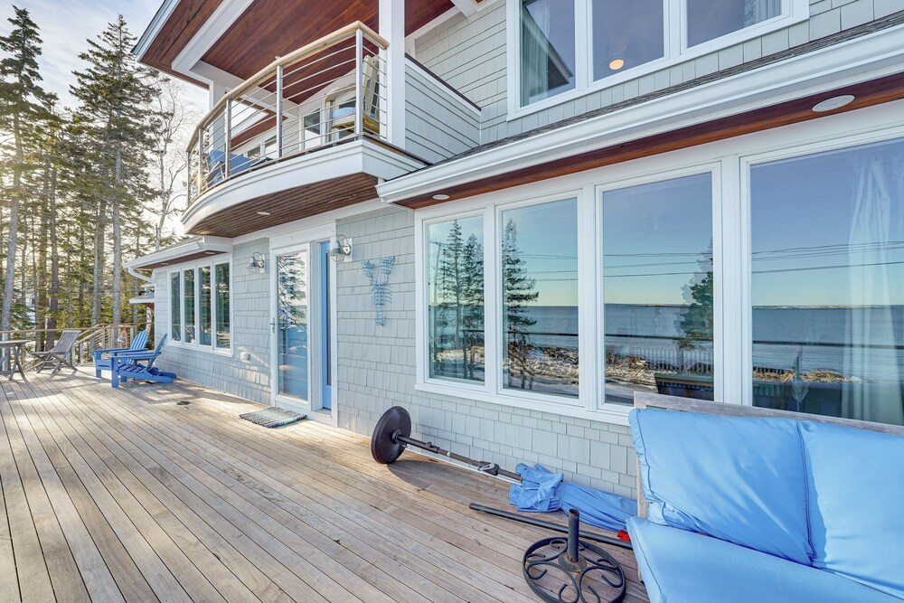 u003c 1 Mi to Port Clyde Village: Modern Retreat