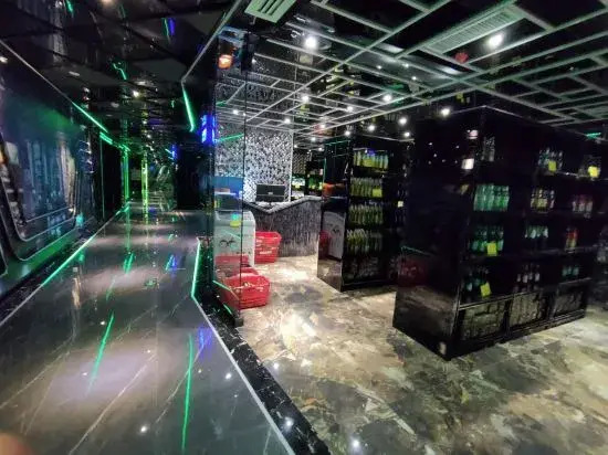 Zhouhao Holiday Hotel