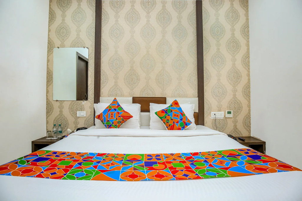 FabHotel Golden Temple I