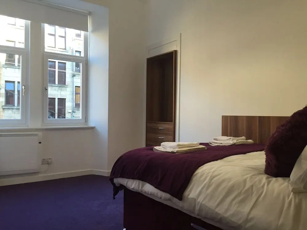 Glasgow West End Apartments