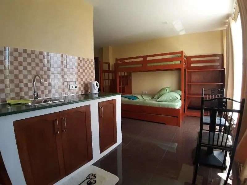 Seaview Mansion Apartment 1