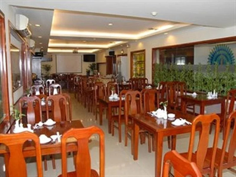 Phu Tho Hotel