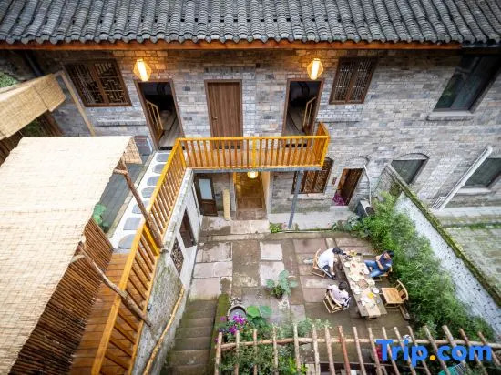 Zhoufu B&B, Liujiang Ancient Town