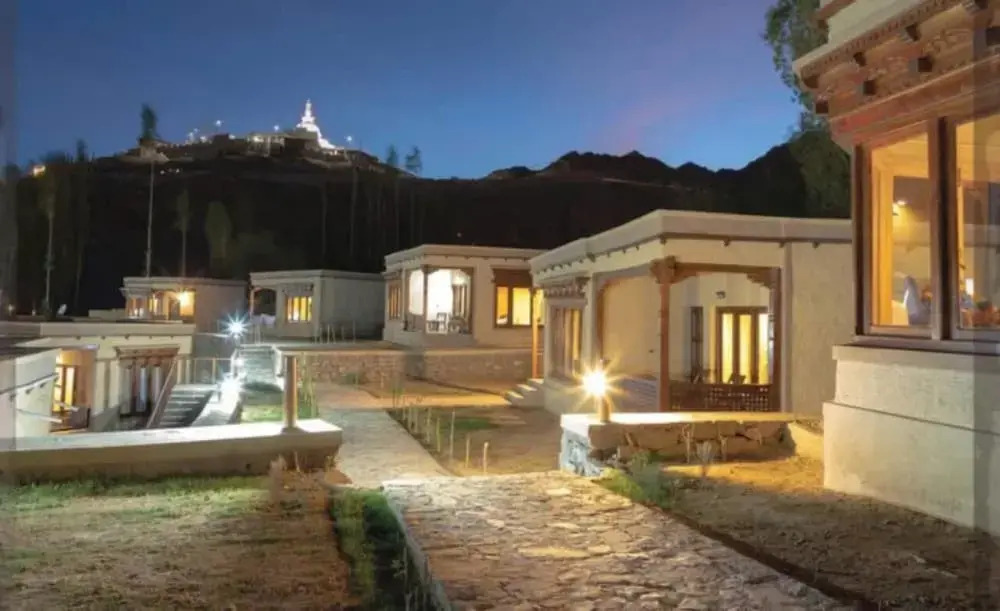 Nirvana Retreat