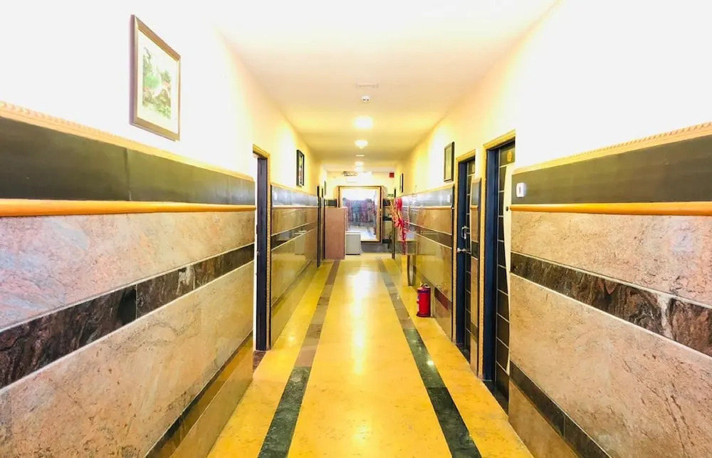 Royal Residency