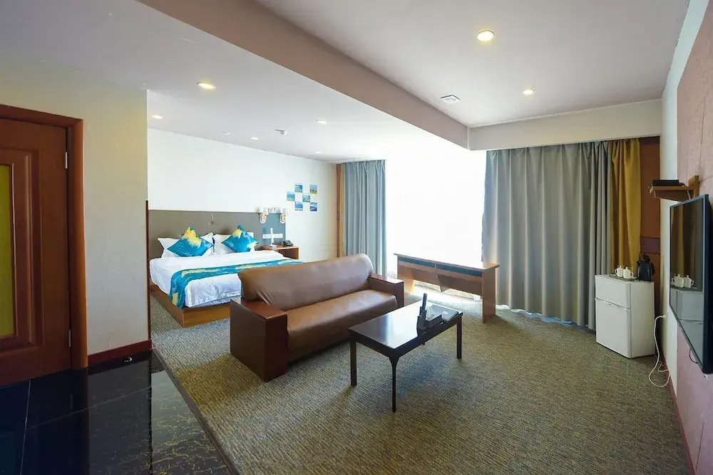V Hotel & Event Hall
