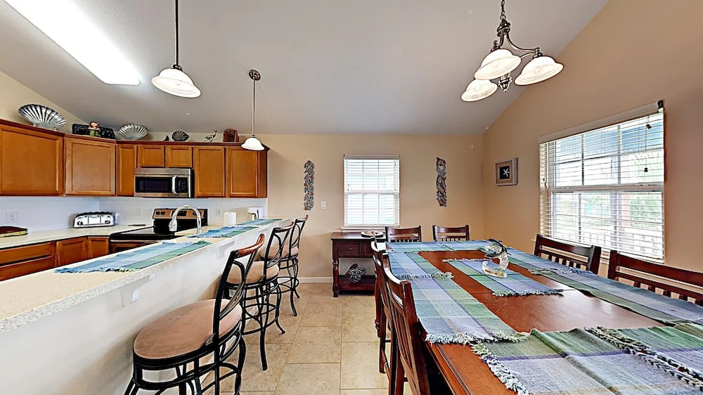 The Mermaid - 3 Br Home