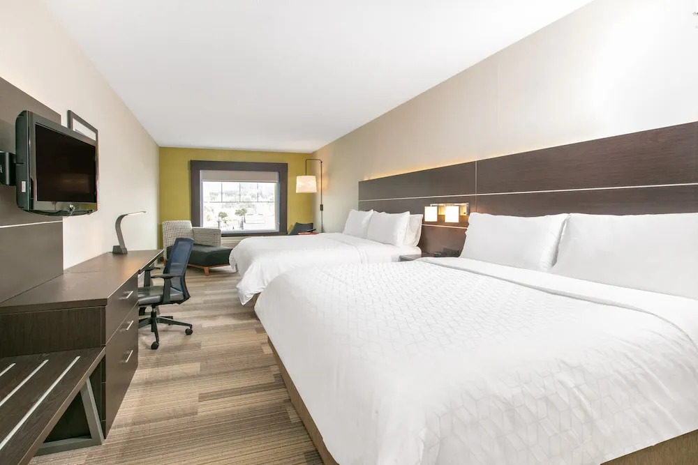 Holiday Inn Express Hotel & Suites Seaside Convention Center by IHG