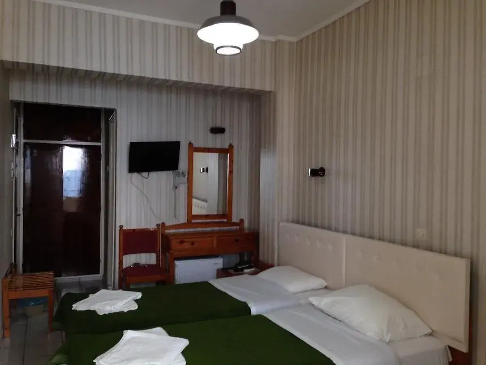 Phaethon Hotel