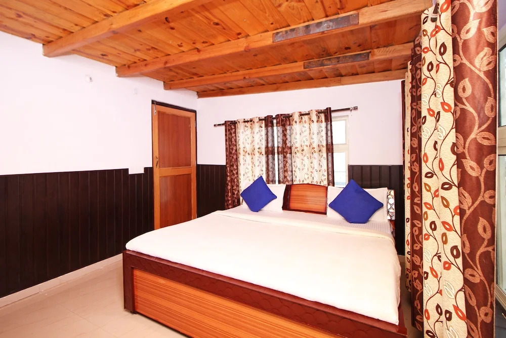 OYO Home 9337 Sherwood 2BHK