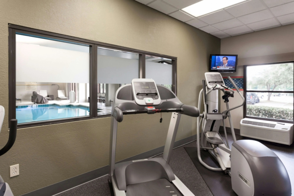 Hampton Inn & Suites Dallas DFW Airport North Grapevine