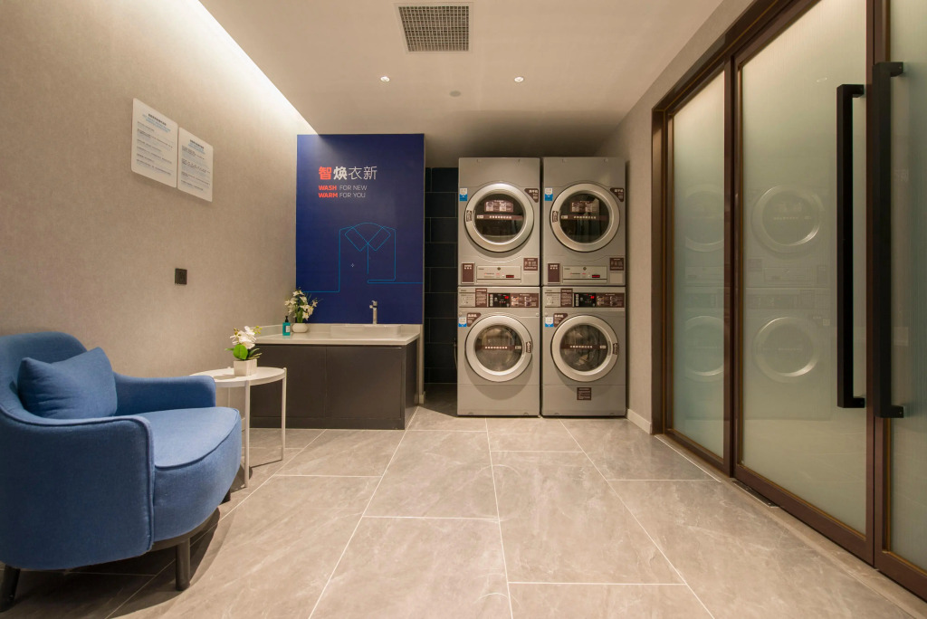 Orange Hotel, Longhu Paradise Walk, Daxing Biomedical Base, Beijing