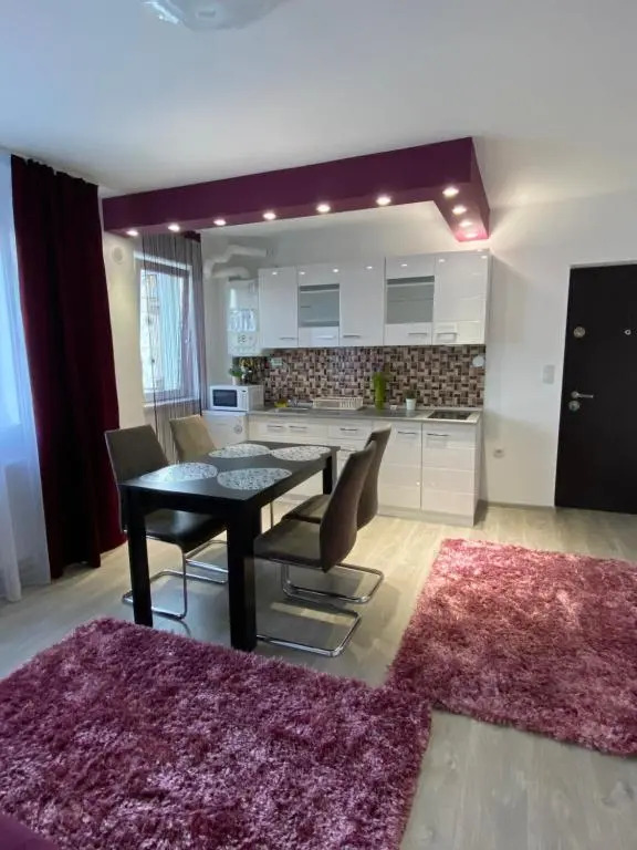 12 Residence Apartment