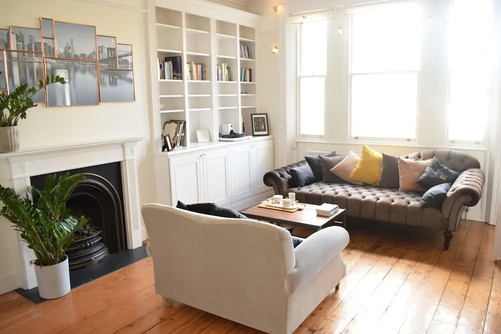 1 Bedroom Primrose Hill Apartment