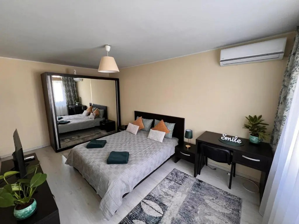 2 rooms apartment Airy & Bright Palas Center
