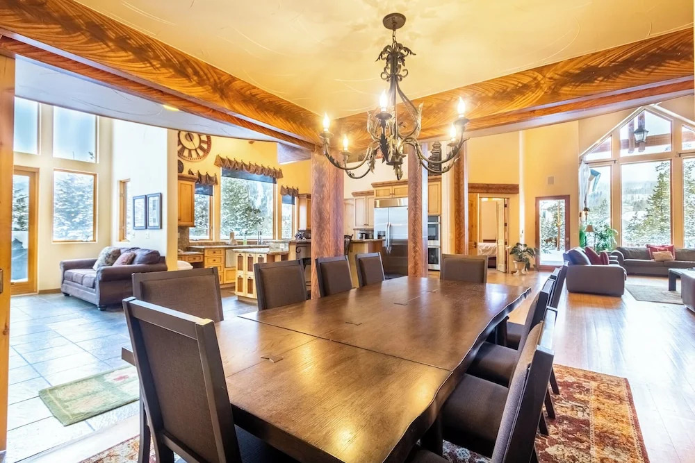 213 County Road 1041