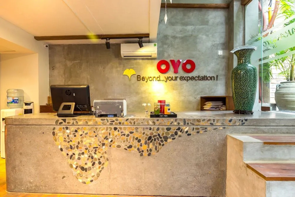 Oyo 906 Saka Residences