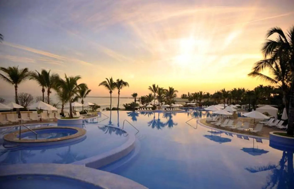 Pueblo Bonito Emerald Bay Resort & Spa