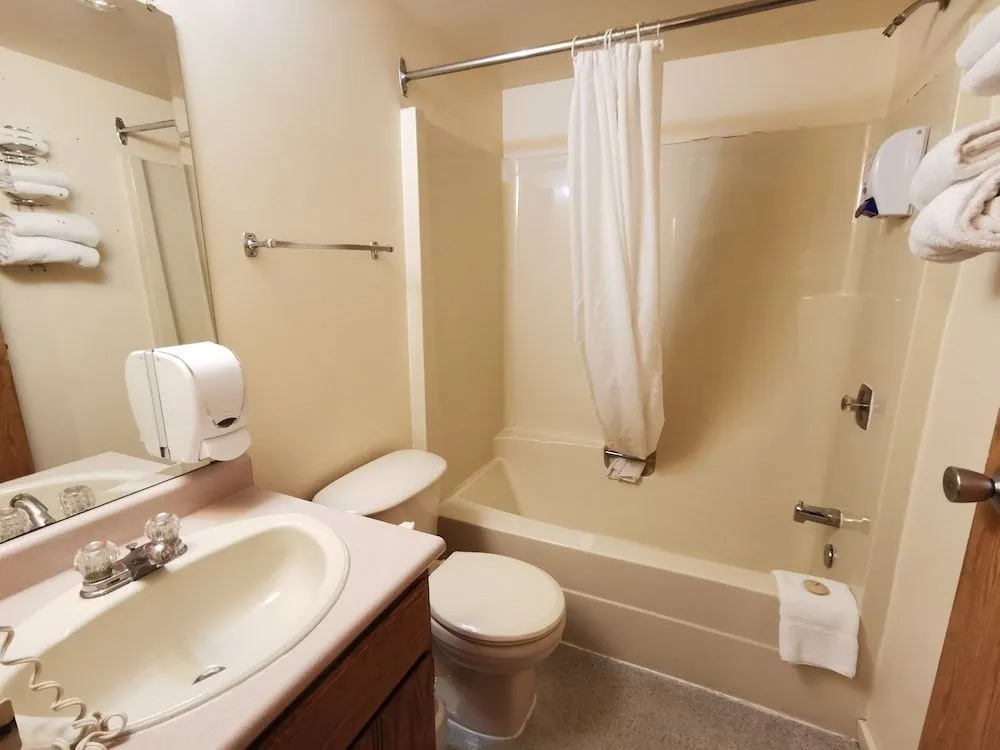 Heritage River Inn