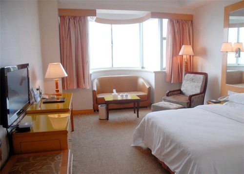 Xinyang Sunny Hotel