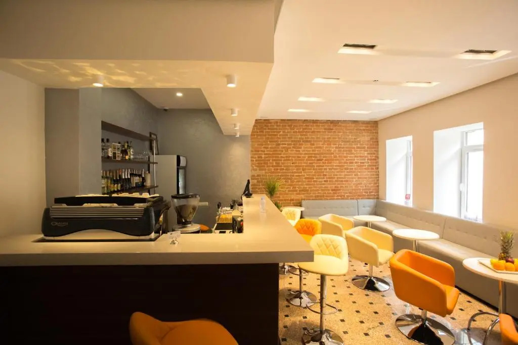 Mackintosh Hotel
