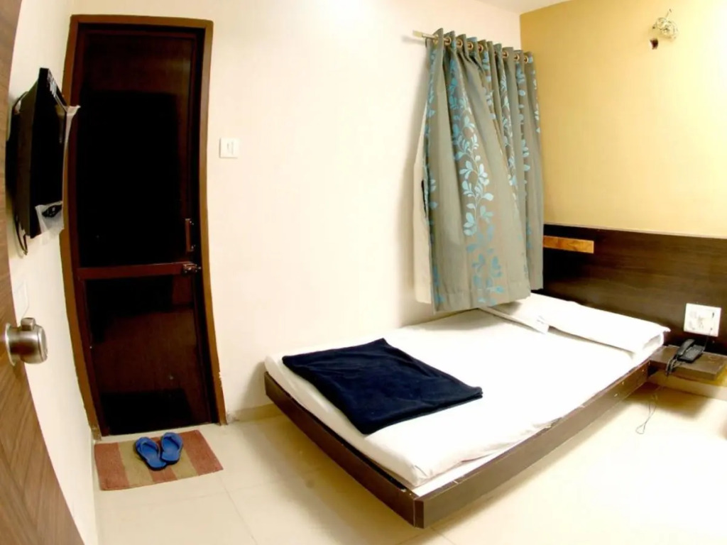 Hotel Rahi Inn