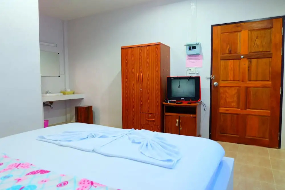 Ruan Chompoo Resort