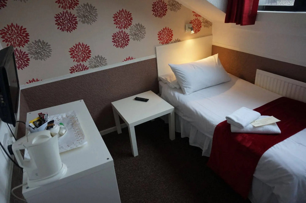 The Boundary Hotel - B&B
